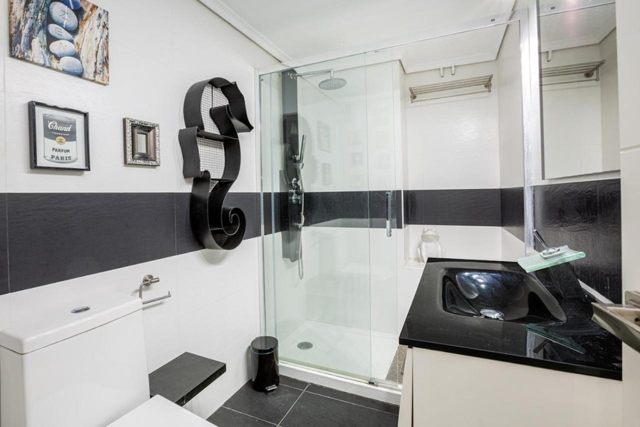 La Torre De La Roca Apartment Torremolinos Exterior photo