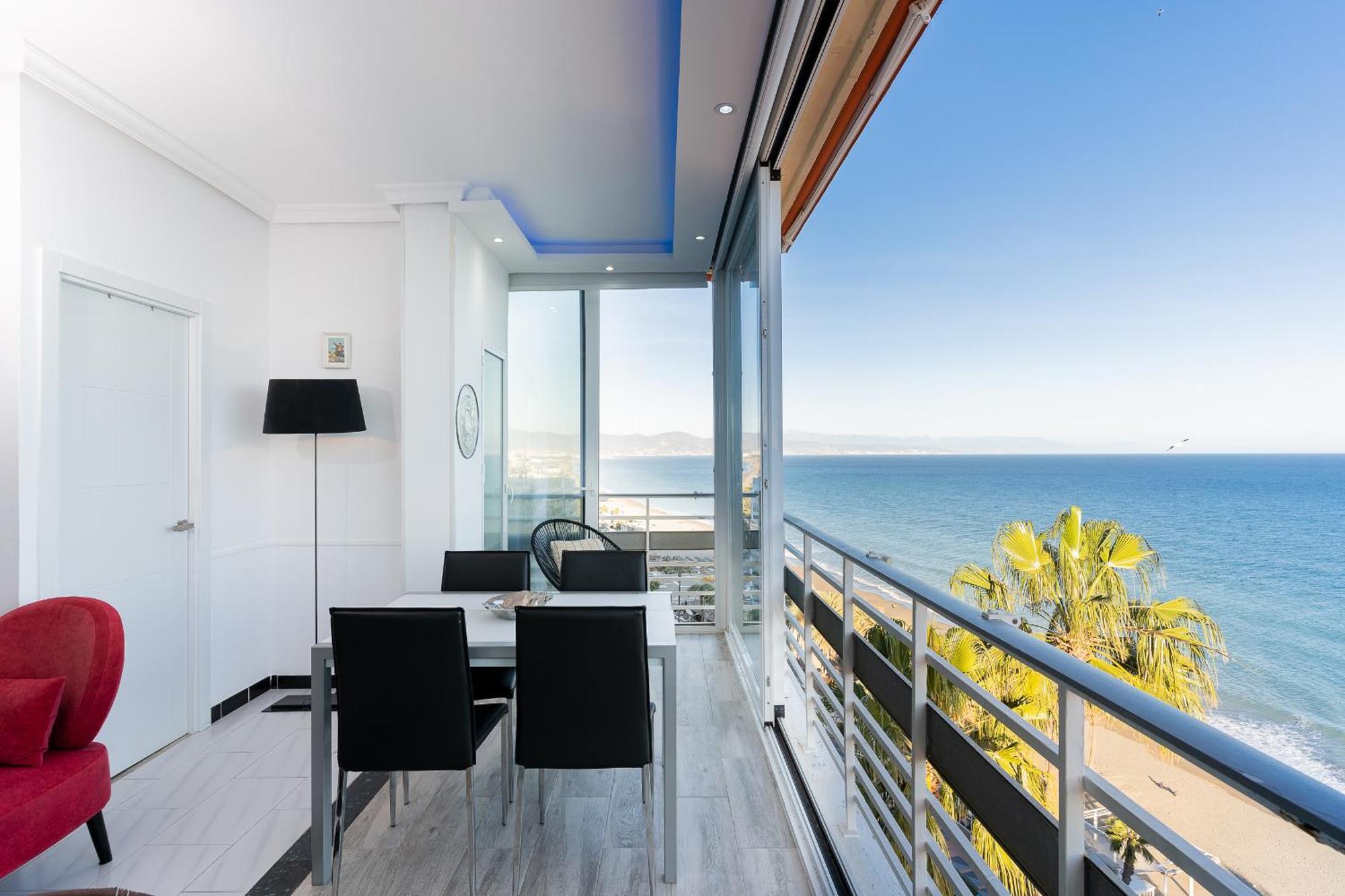 La Torre De La Roca Apartment Torremolinos Exterior photo